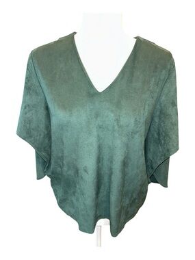 Anna Cate- Nina Top In Velvet Green